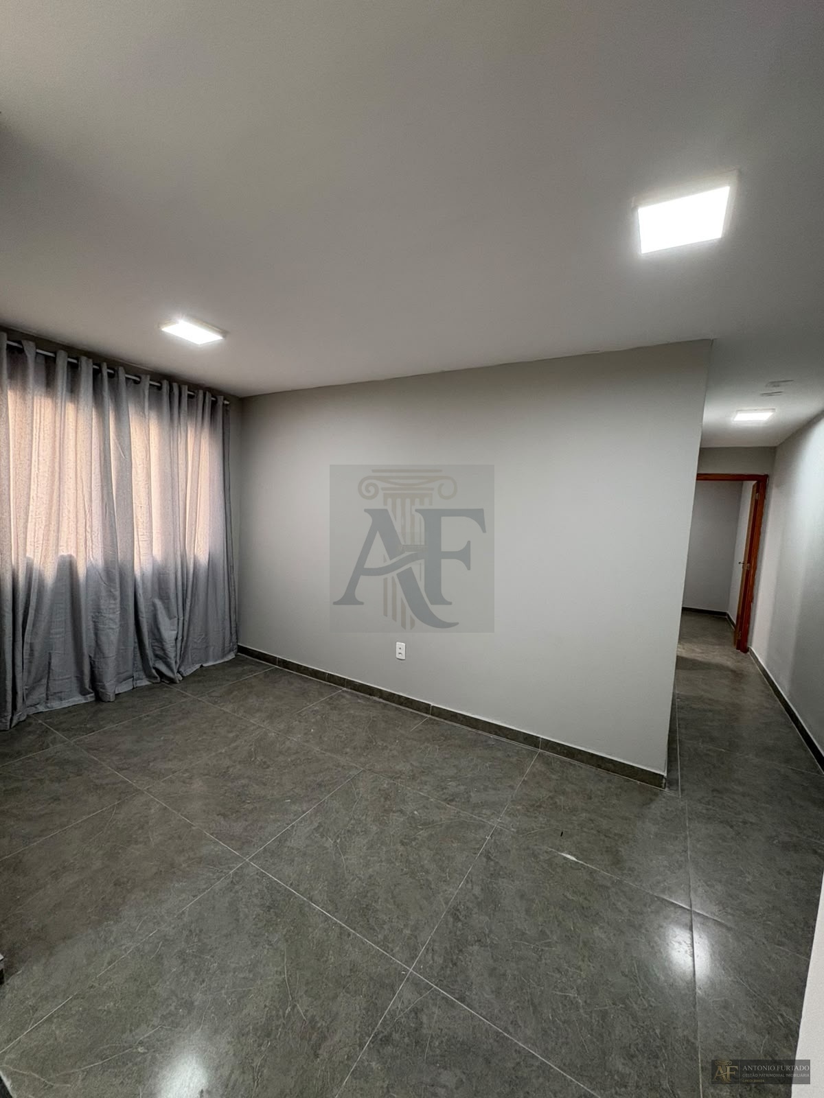 Apartamento em Parada XV de Novembro