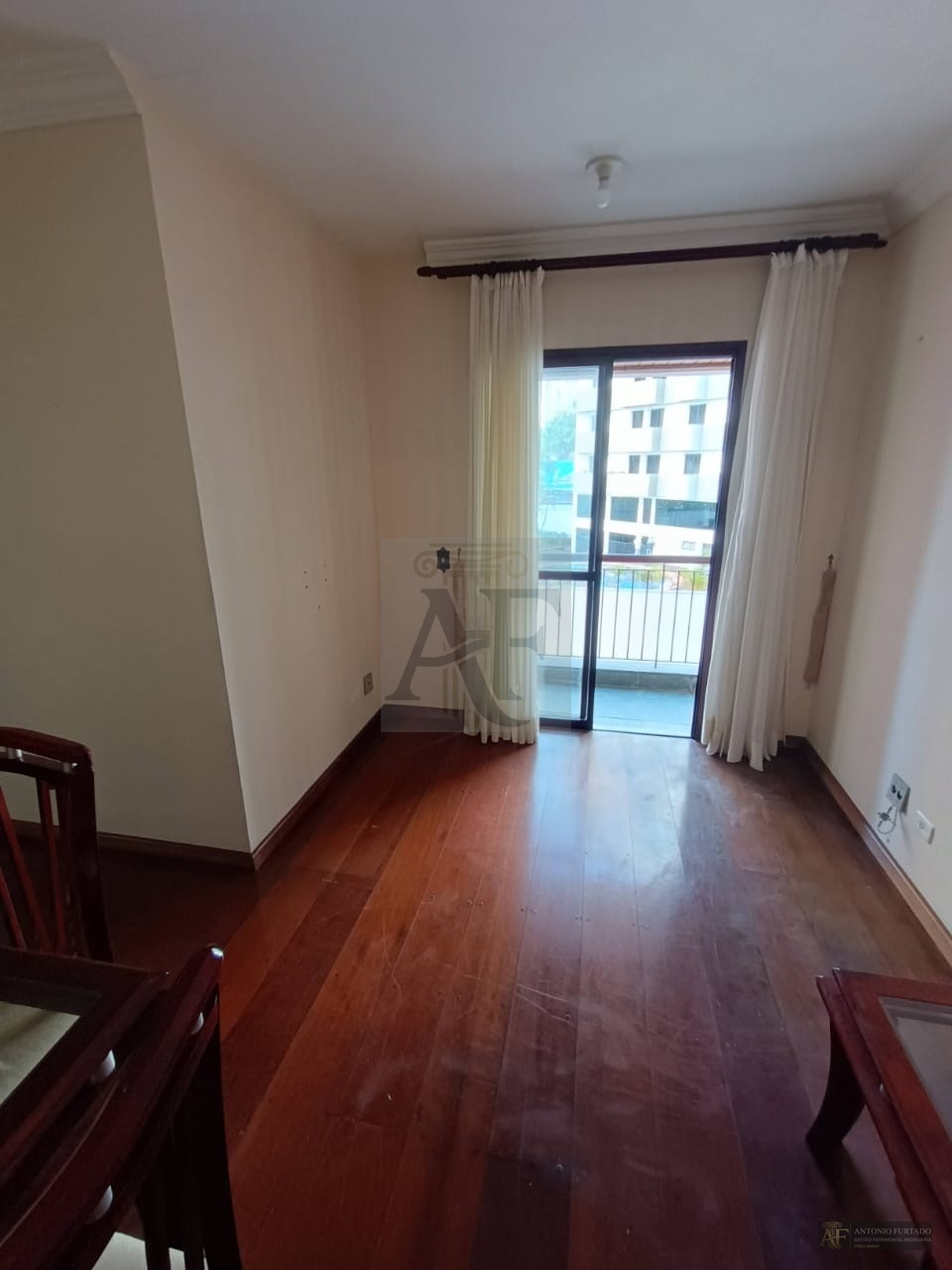 Apartamento em Vila Gomes Cardim